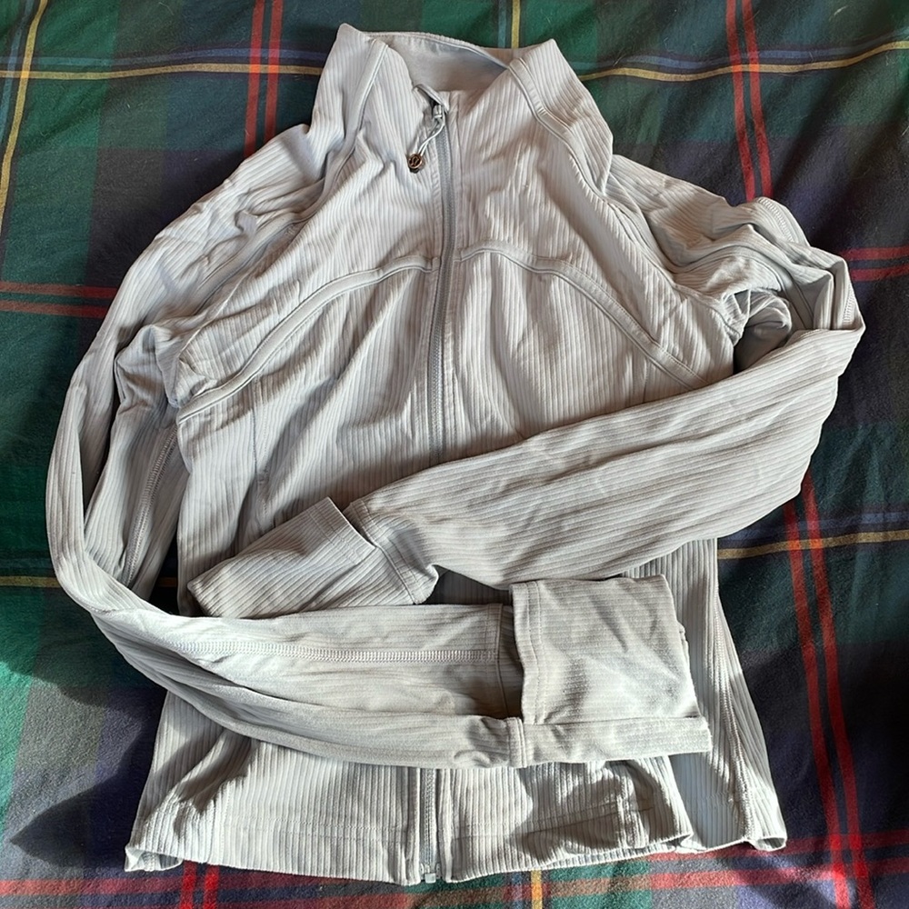 Lululemon cropped define jacket